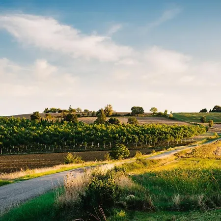 مكان تخييم Maeva Escapades Le Domaine Aramis Marsan