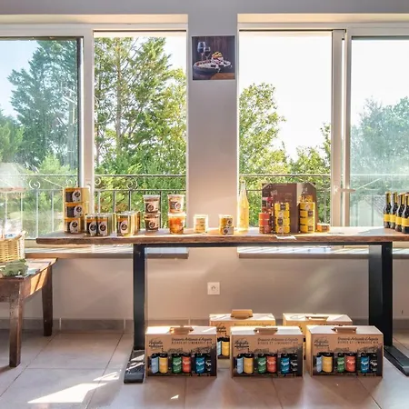 Maeva Escapades Le Domaine Aramis Camping 4*